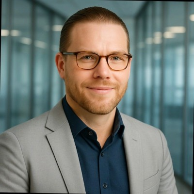 Skaught Anthony Patterson, President and Head of Marketing at Ballpoint Media
